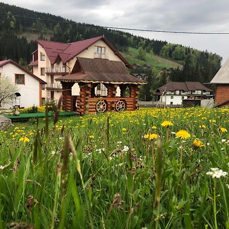 Sadyba U Halyny Sunrise Bukovel Exterior foto