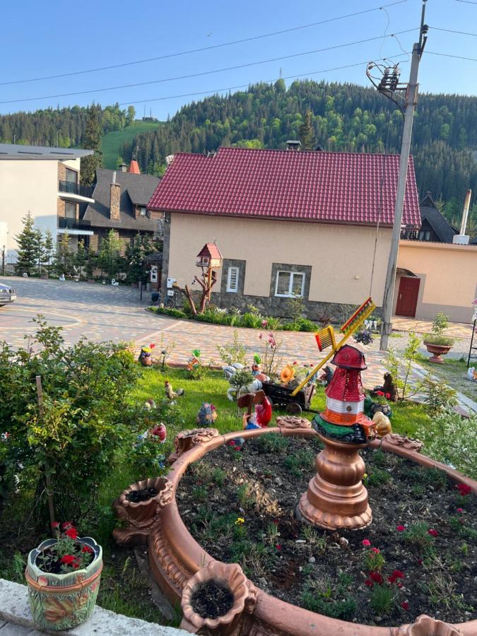 Sadyba U Halyny Sunrise Bukovel Exterior foto