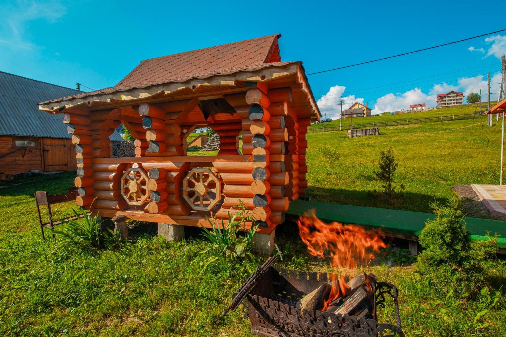 Sadyba U Halyny Sunrise Bukovel Exterior foto